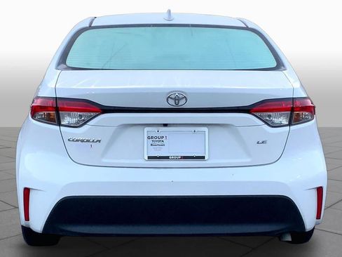 Used 2024 Toyota Corolla LE FWD image 5
