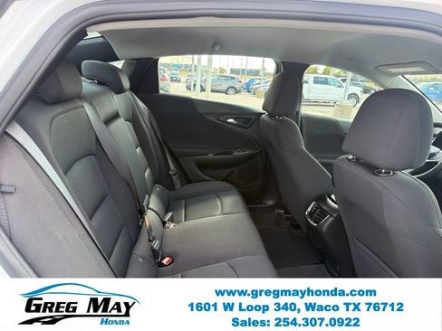 Used 2024 Chevrolet Malibu LT FWD image 27