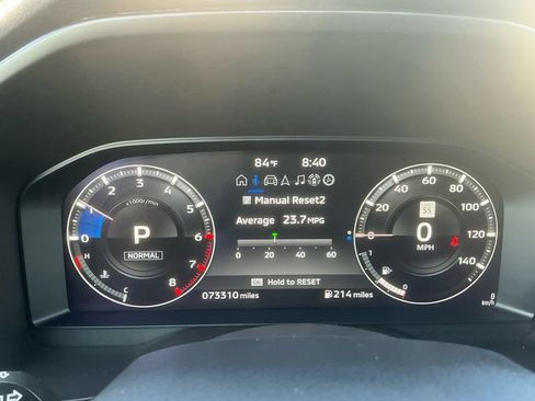 Used 2023 Mitsubishi Outlander SEL FWD image 19