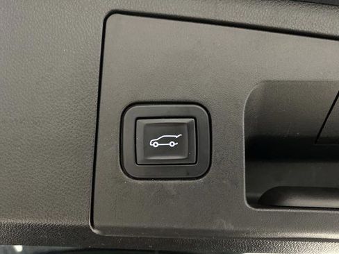 Used 2019 Cadillac XT4 Sport w/ Cold Weather Package image 16