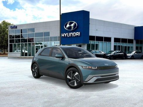 New 2026 Hyundai Ioniq 5 SEL RWD image 2