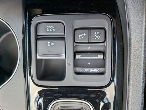 New 2025 Honda Pilot Sport image 17