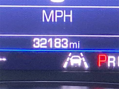 Used 2023 Chevrolet Equinox RS image 18