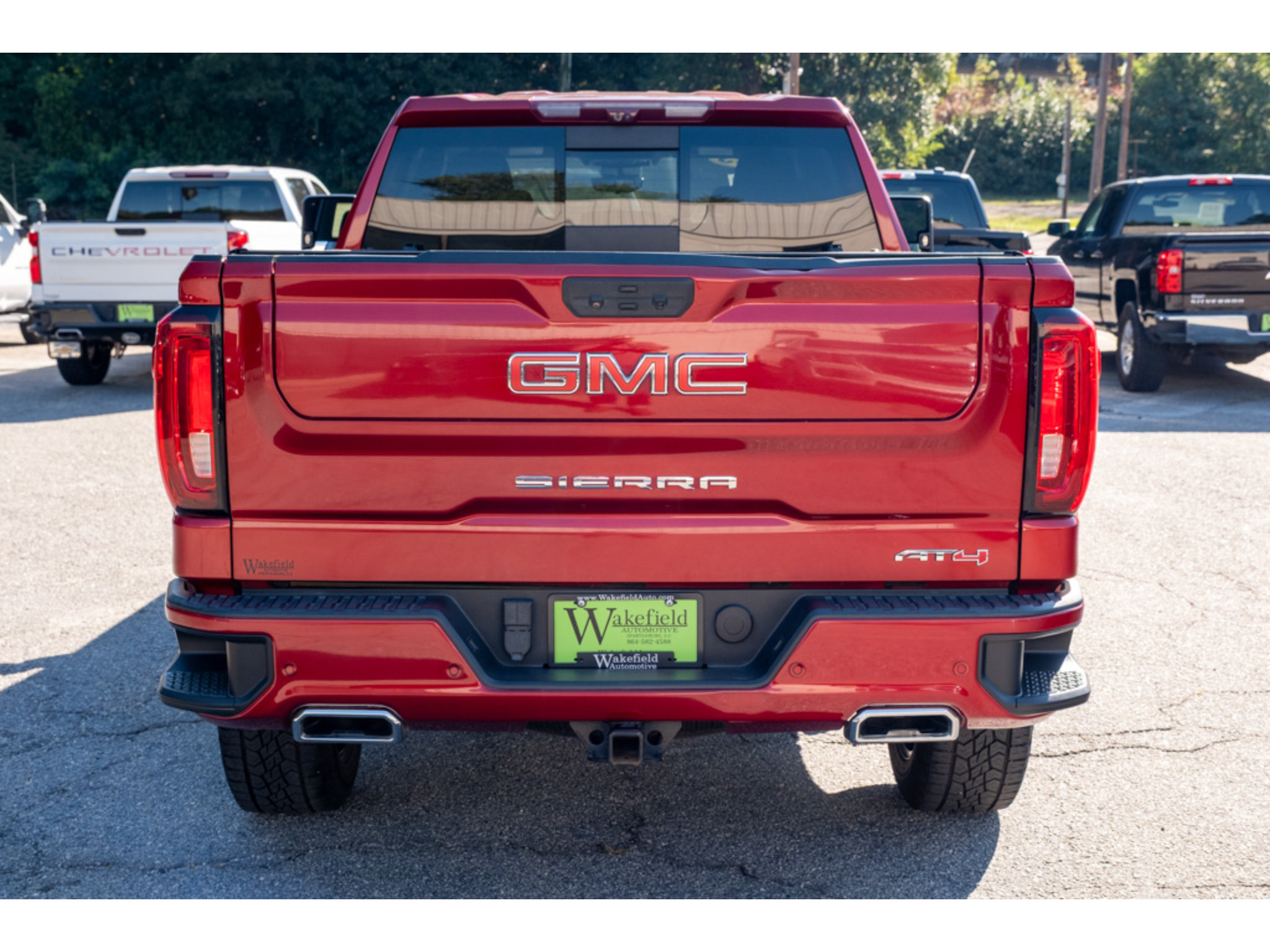 Used 2023 GMC Sierra 1500 AT4 w/ AT4 Premium Package AWD/4WD image 7