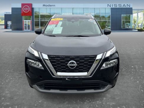 Certified 2023 Nissan Rogue SV w/ SV Premium B Package AWD/4WD image 2