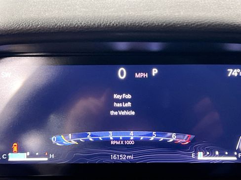 Used 2024 Jeep Grand Cherokee Altitude image 23