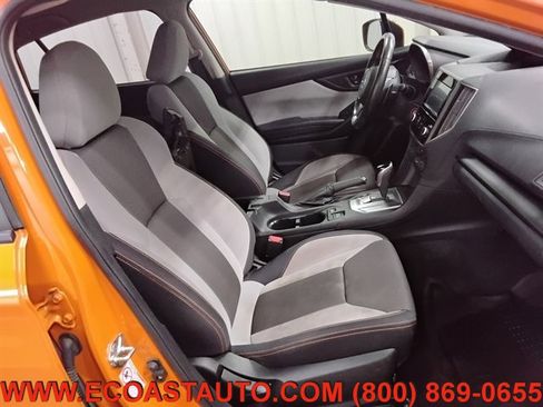 Used 2018 Subaru Crosstrek 2.0i Premium image 14