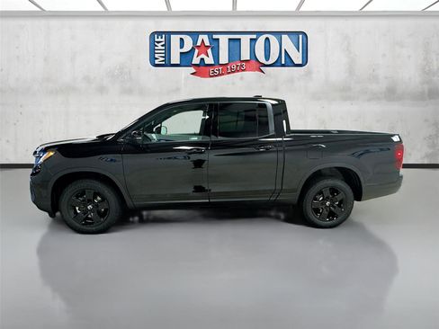New 2026 Honda Ridgeline Black Edition image 4
