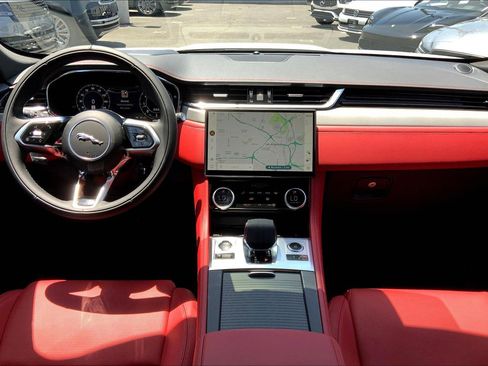 New 2026 Jaguar F-PACE R-Dynamic S image 12