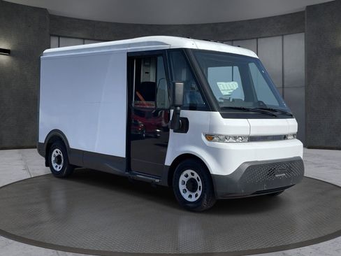 Used 2024 Chevrolet Brightdrop 400 w/ Commercial Equipment Package AWD/4WD image 8
