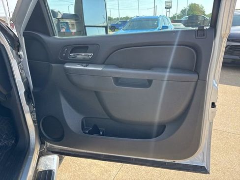 Used 2013 Chevrolet Silverado 2500 LTZ w/ LTZ Plus Package AWD/4WD image 26