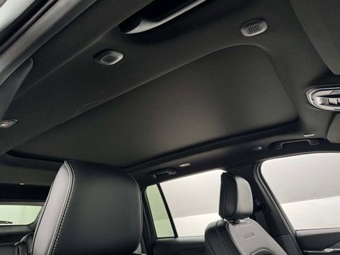 New 2025 Jeep Grand Cherokee Overland w/ Trailer Tow Package image 34