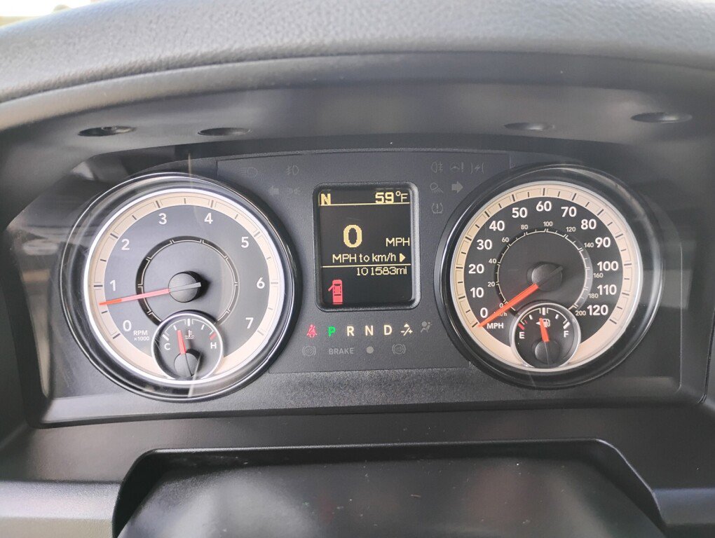 Used 2017 RAM 1500 Classic SLT AWD/4WD image 15