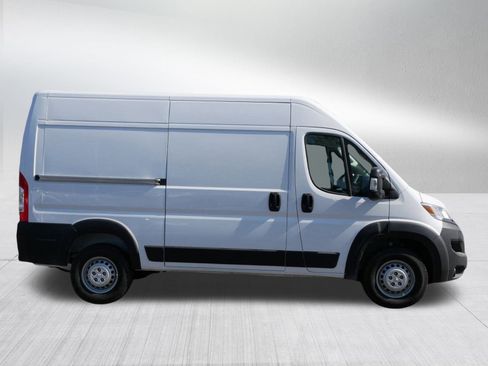 New 2026 RAM ProMaster 2500 w/ Convenience Group image 8