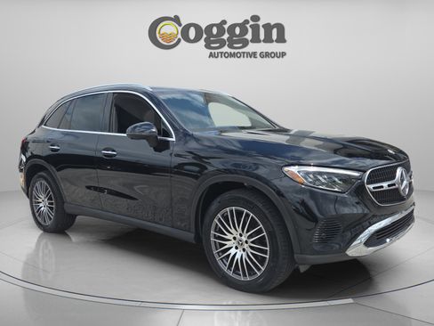 Certified 2026 Mercedes-Benz GLC 300 image 7