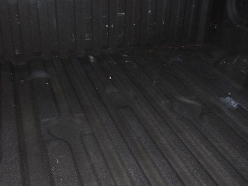 Used 2023 Nissan Titan PRO-4X w/ Pro-4x Convenience Package image 10