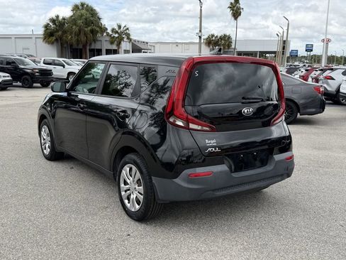 Used 2020 Kia Soul LX FWD image 7