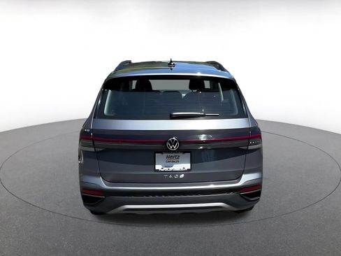 Used 2026 Volkswagen Taos S FWD image 10