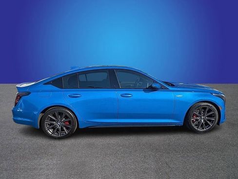 New 2026 Cadillac CT5 V image 2