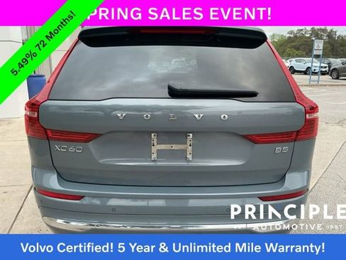 Certified 2023 Volvo XC60 B5 Plus FWD image 11