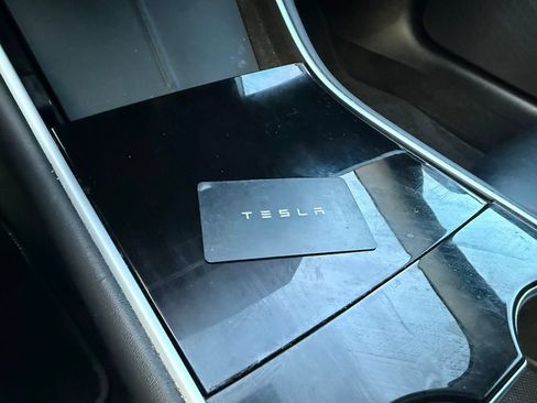 Used 2018 Tesla Model 3 Long Range AWD/4WD image 28