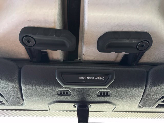 Used 2018 Jeep Wrangler Unlimited Rubicon AWD/4WD image 15