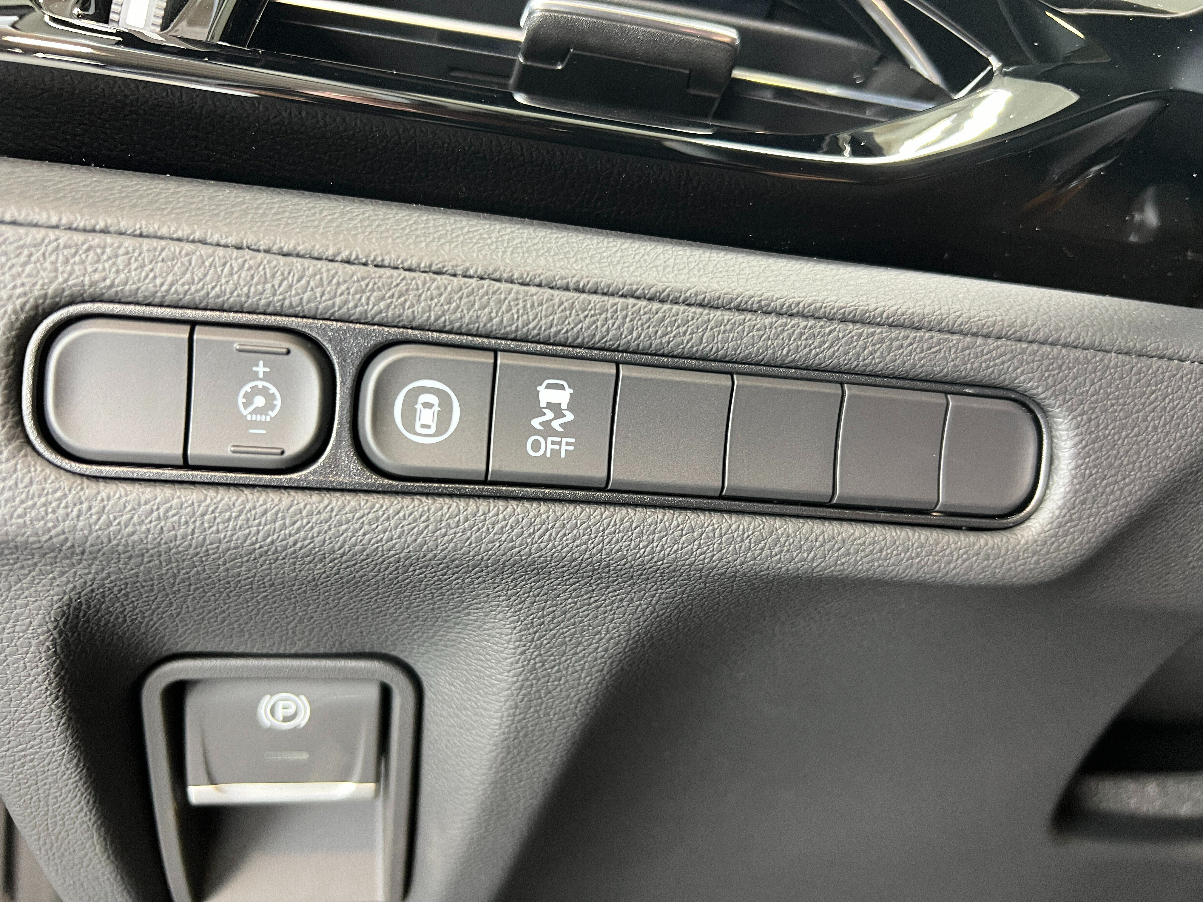 Used 2026 Acura MDX SH-AWD image 19