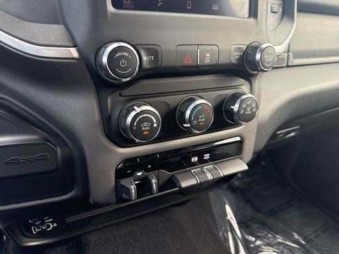 Used 2024 RAM 2500 Big Horn image 18