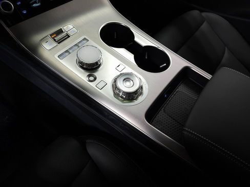 New 2026 Genesis GV70 2.5T Select AWD/4WD image 25