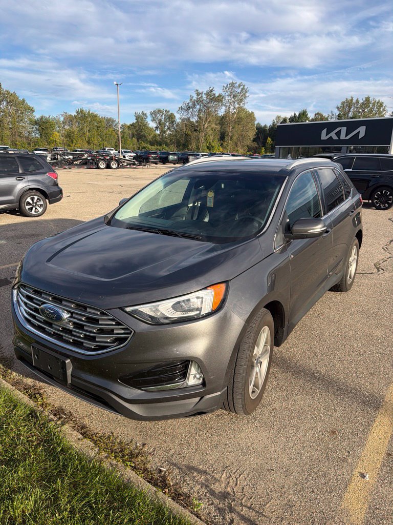 Used 2019 Ford Edge SEL w/ Equipment Group 201A AWD/4WD image 1