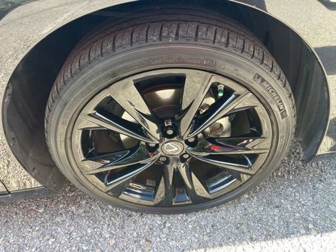 Used 2024 Lexus ES 350 F Sport w/ Accessory Package (Z2) FWD image 7