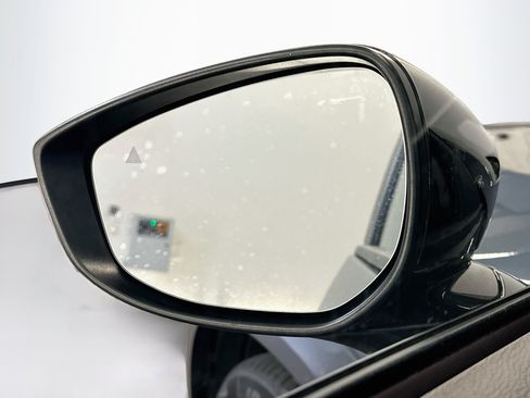 Used 2025 MAZDA CX-50 AWD 2.5 S w/ Select Package image 16