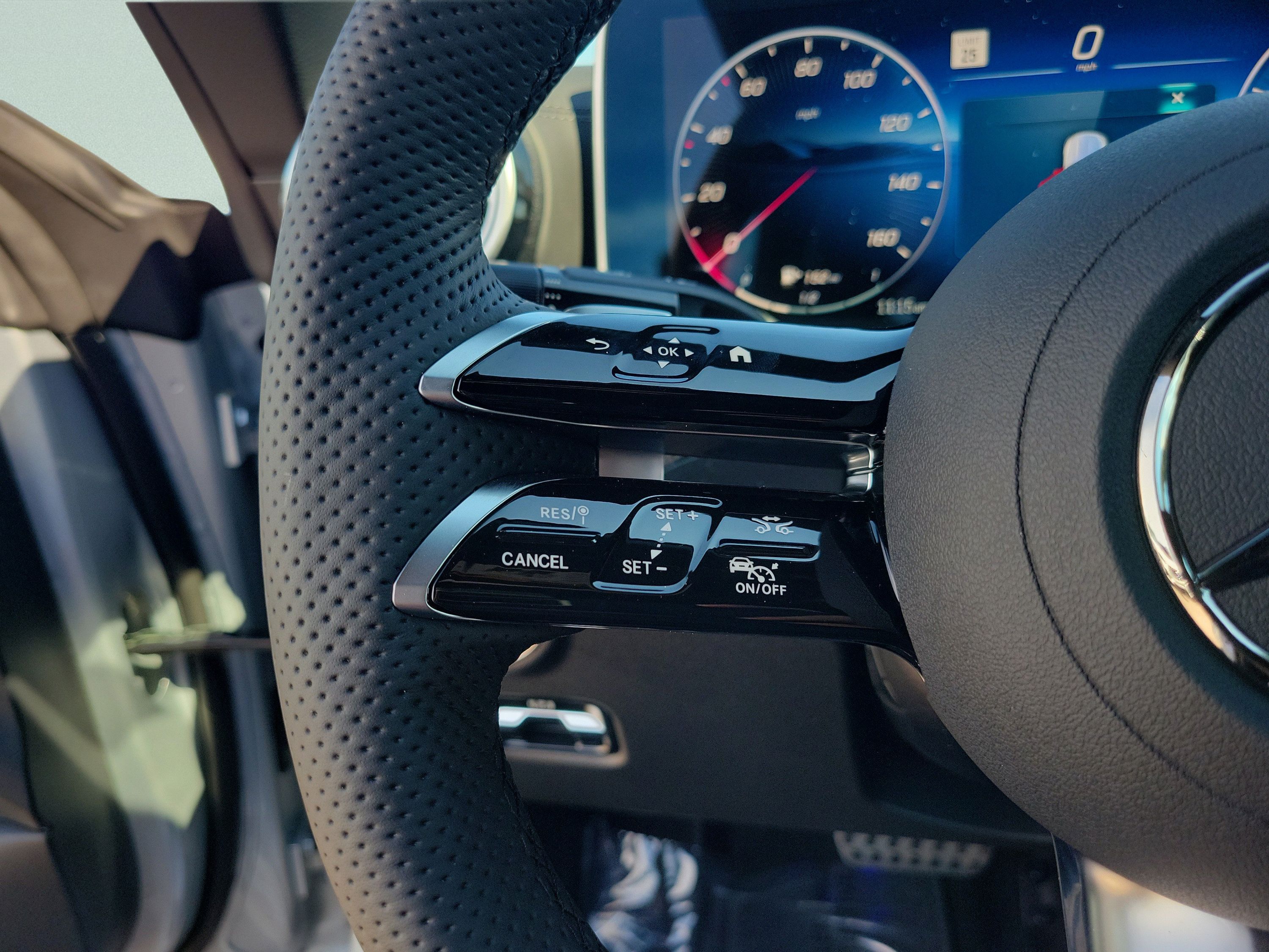 New 2027 Mercedes-Benz CLE 450 4MATIC Cabriolet image 19