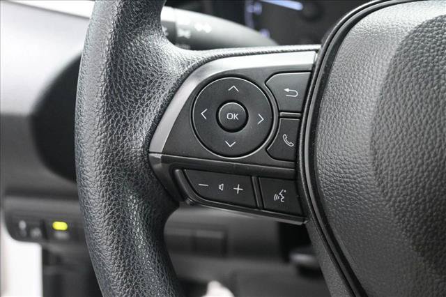 Used 2025 Toyota Corolla LE FWD image 11