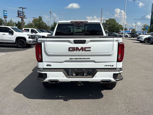 Used 2020 GMC Sierra 1500 AT4 w/ AT4 Premium Package AWD/4WD image 4