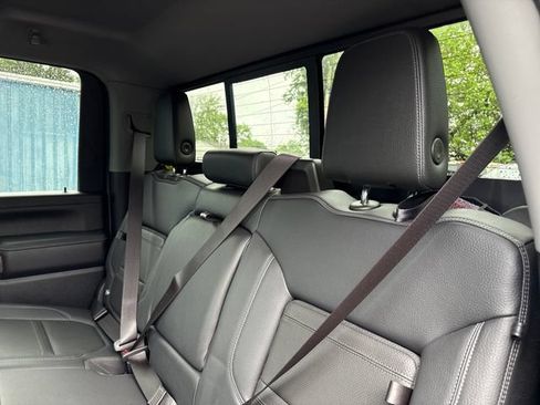 Used 2023 GMC Sierra 3500 Denali w/ Denali Black Diamond Edition AWD/4WD image 22