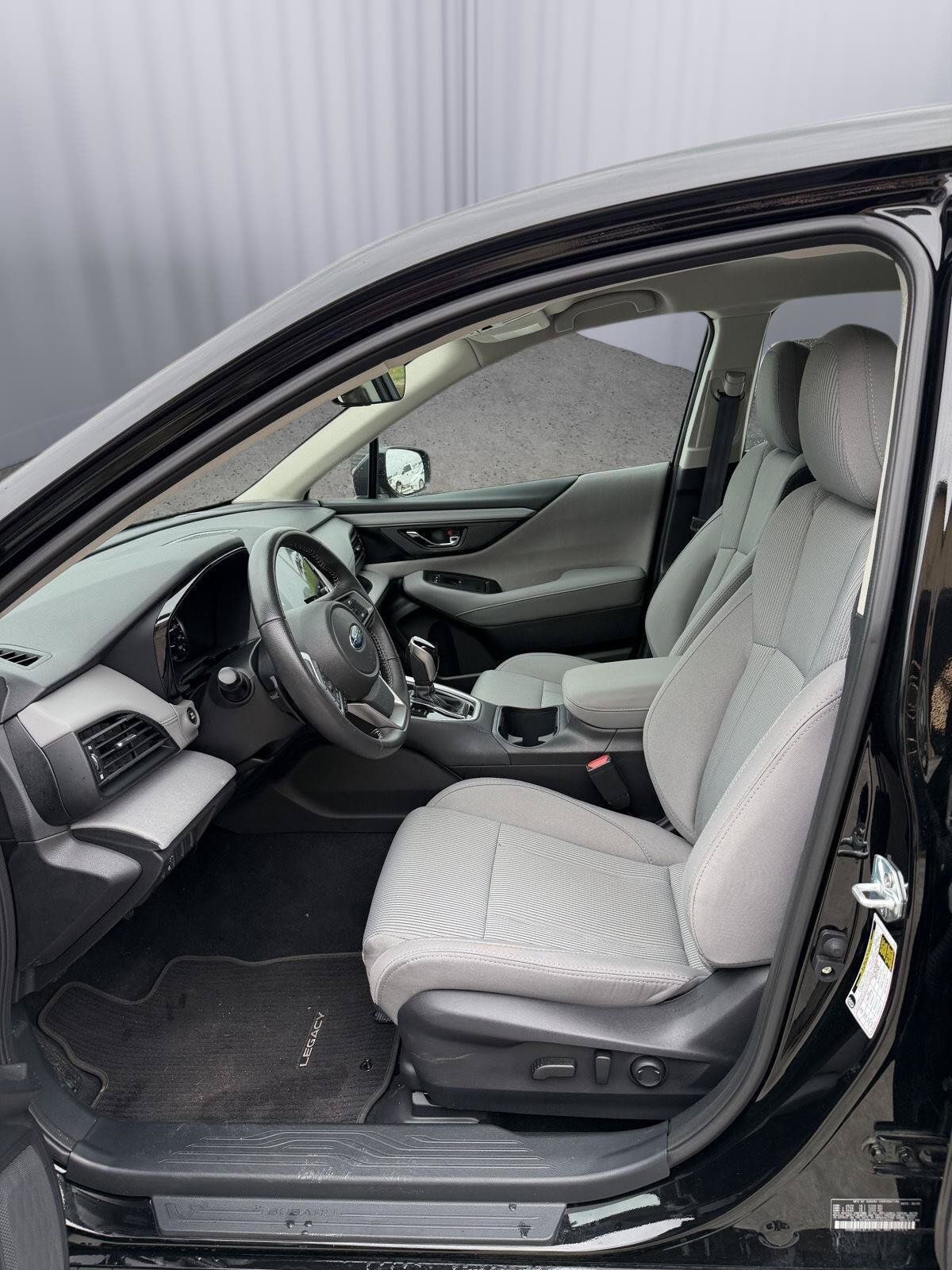 Used 2025 Subaru Legacy Premium w/ Popular Package #1A AWD/4WD image 16