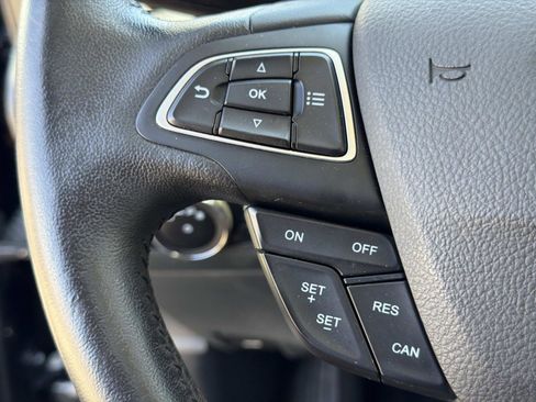 Used 2019 Ford EcoSport SE w/ SE Convenience Package FWD image 16
