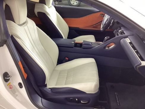 Used 2018 Lexus LC 500 Coupe w/ Touring Package RWD image 21
