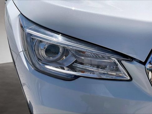 Used 2020 Subaru Ascent Touring AWD/4WD image 31