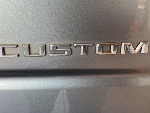 Used 2020 Chevrolet Silverado 1500 Custom w/ Custom Value Package AWD/4WD image 41