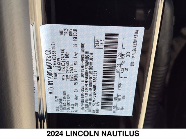 Certified 2024 Lincoln Nautilus Reserve AWD/4WD image 28