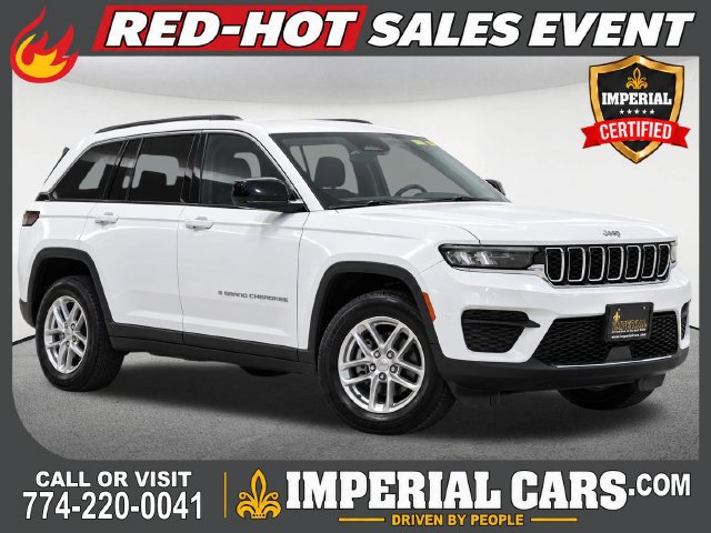 Used 2025 Jeep Grand Cherokee Laredo X w/ Luxury Tech Group I AWD/4WD image 1