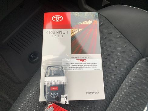 New 2025 Toyota 4Runner TRD Off-Road Premium image 10