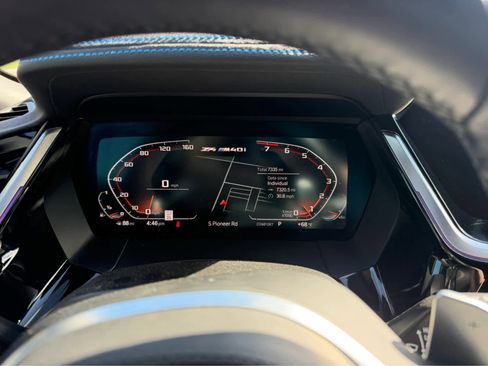 Used 2021 BMW Z4 M40i w/ Executive Package image 15
