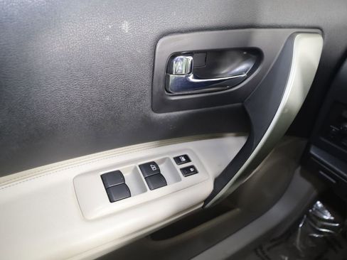 Used 2013 Nissan Rogue SL image 27