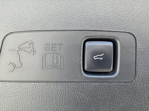 Used 2023 Lincoln Corsair Standard w/ Towing Package image 31