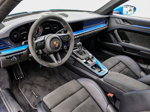 Used 2022 Porsche 911 GT3 image 17