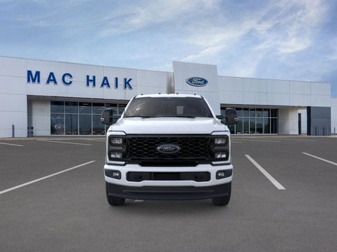 New 2026 Ford F250 Lariat w/ Black Appearance Package image 6