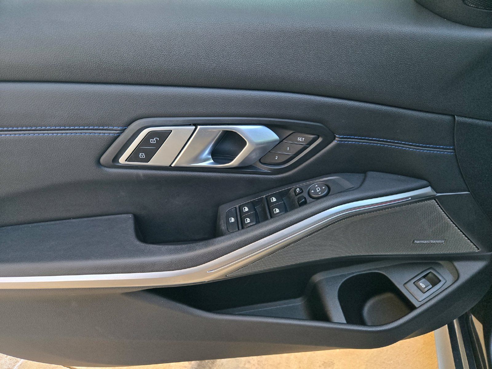 Used 2022 BMW M340i RWD image 30